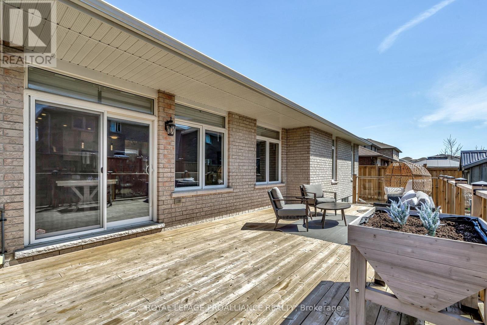 16 Hummingbird Drive, Belleville, Ontario K8N 0H7 - Photo 35 - X12516292