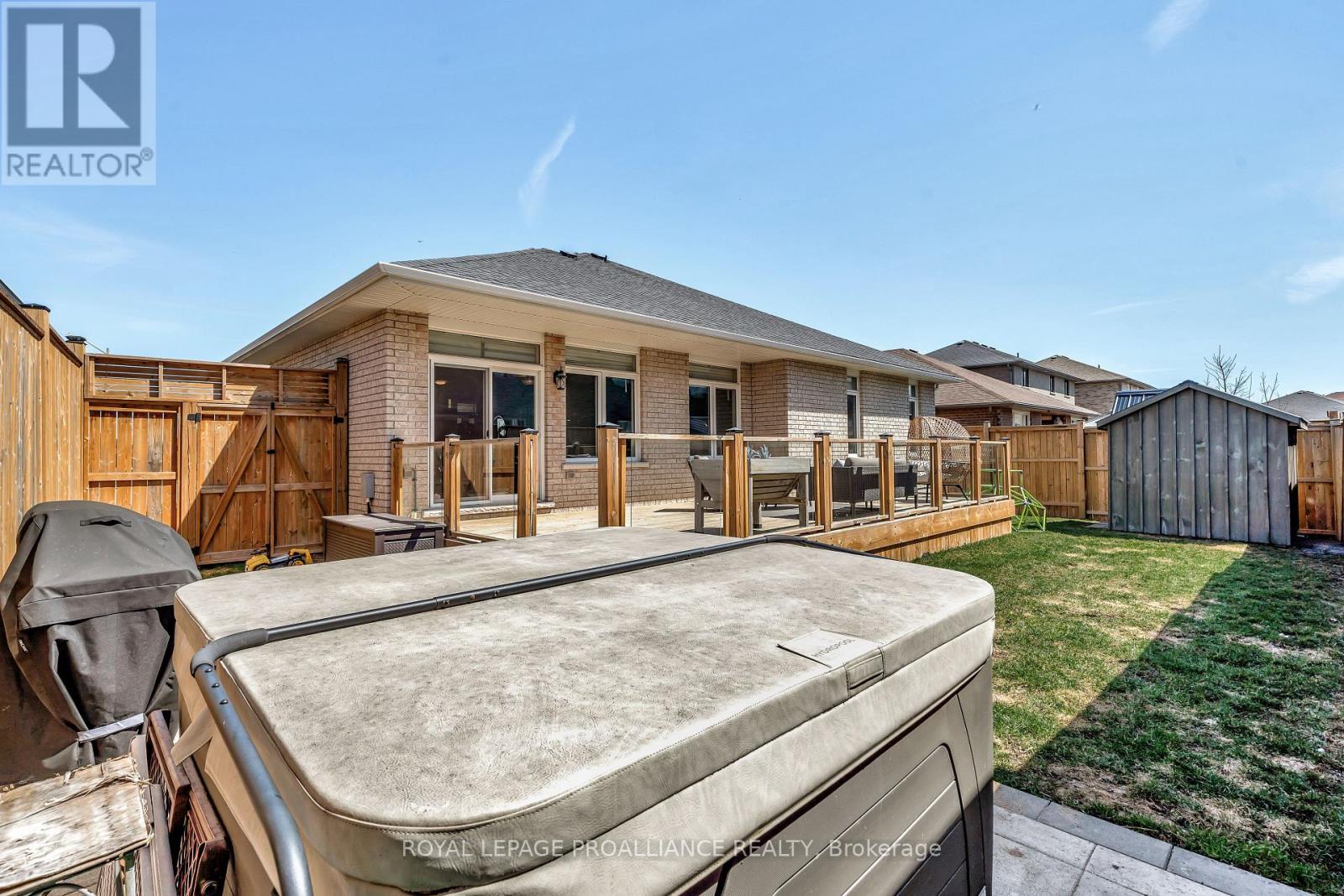 16 Hummingbird Drive, Belleville, Ontario K8N 0H7 - Photo 41 - X12516292