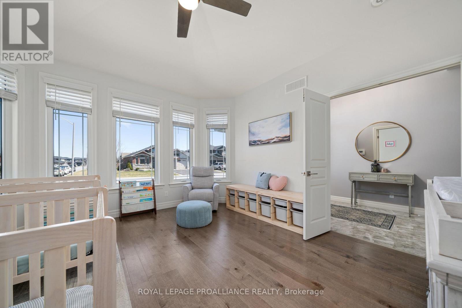 16 Hummingbird Drive, Belleville, Ontario K8N 0H7 - Photo 8 - X12516292