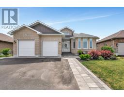 16 HUMMINGBIRD DRIVE, Belleville, Ontario