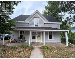 13-15 Main Street, Hantsport, Ca