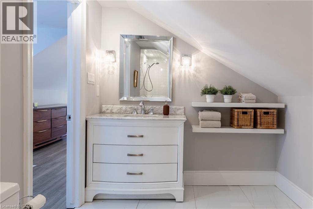 27 Cliff Avenue, Hamilton, Ontario  L8V 2S1 - Photo 32 - 40779263