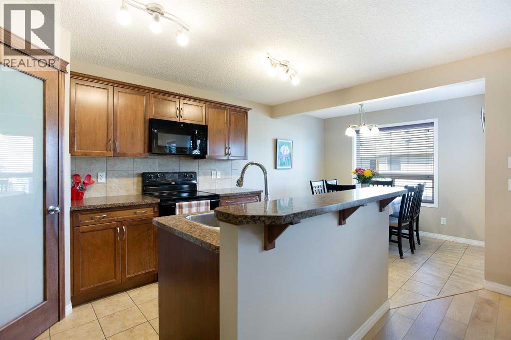 28 Kinlea Link Nw, Calgary, Alberta  T3R 0C4 - Photo 5 - A2267395