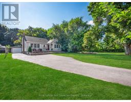 938 KING ROAD, Burlington, Ontario