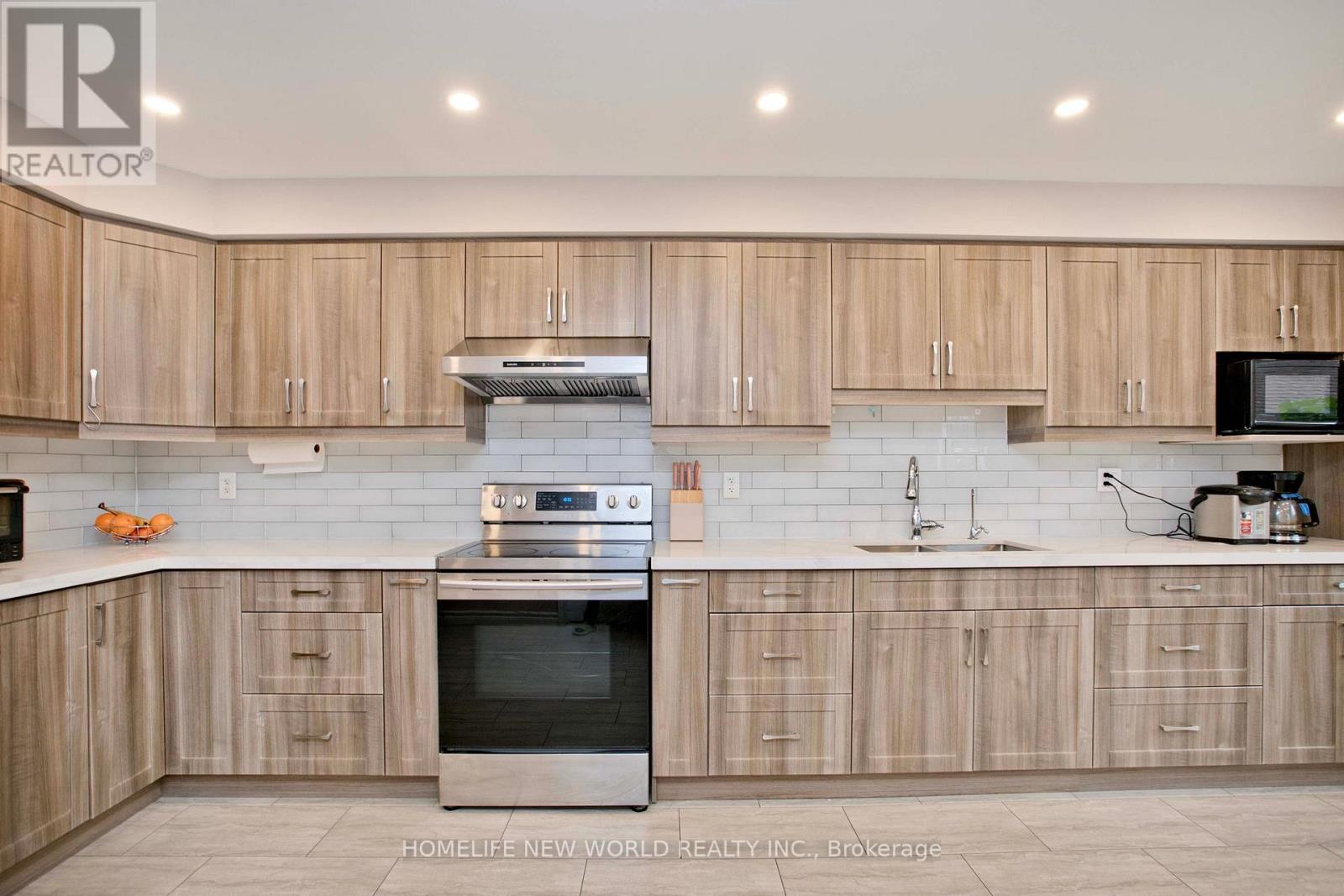 293 Mingay Avenue, Markham, Ontario  L6E 1T5 - Photo 8 - N12515858