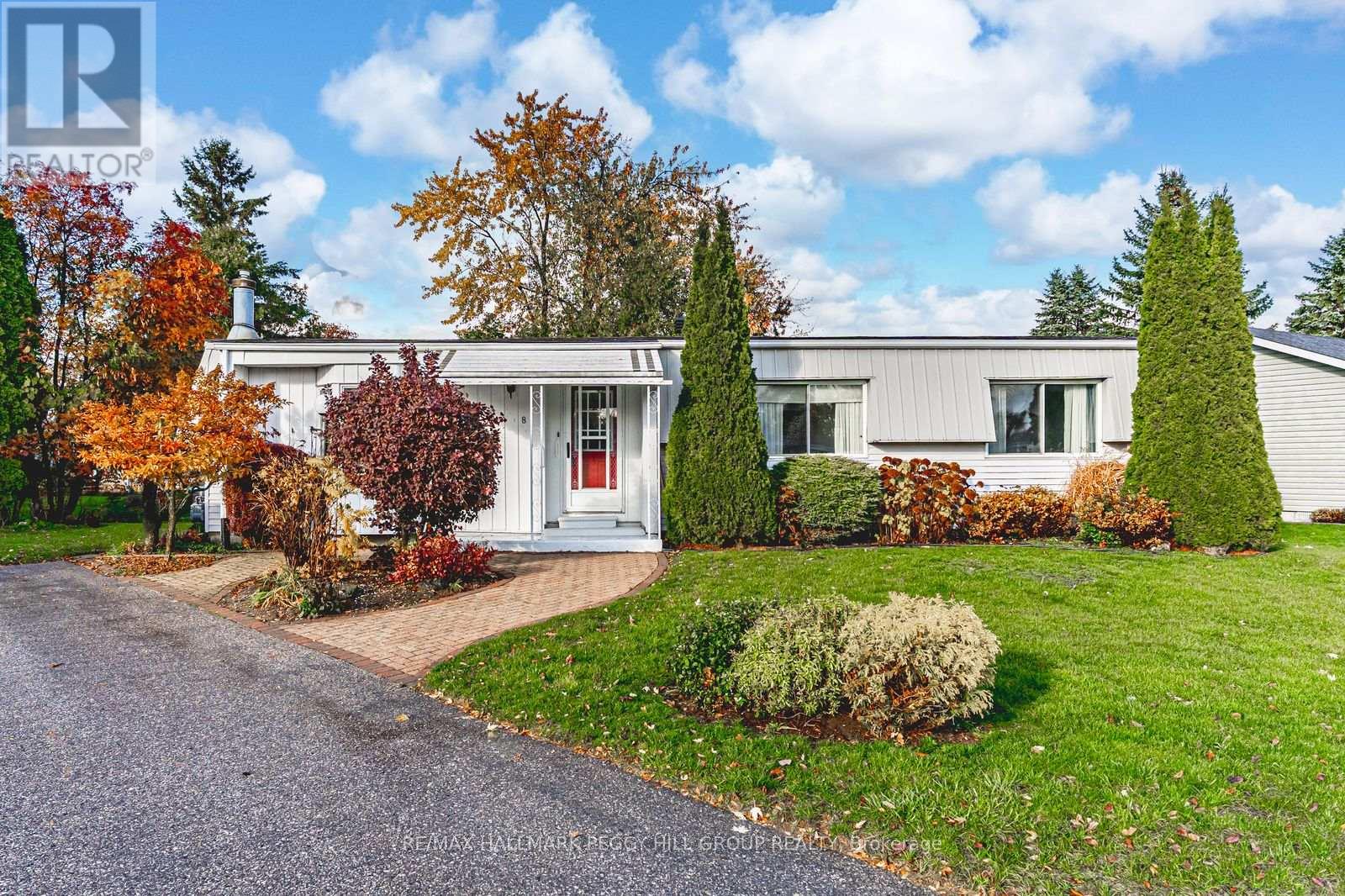 8 CARMANS COVE, Innisfil, Ontario