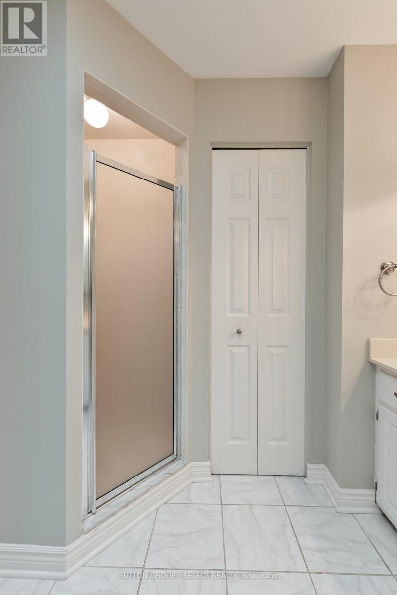 28 - 163 Pine Valley Drive, London South, Ontario  N6J 4R4 - Photo 14 - X12516114