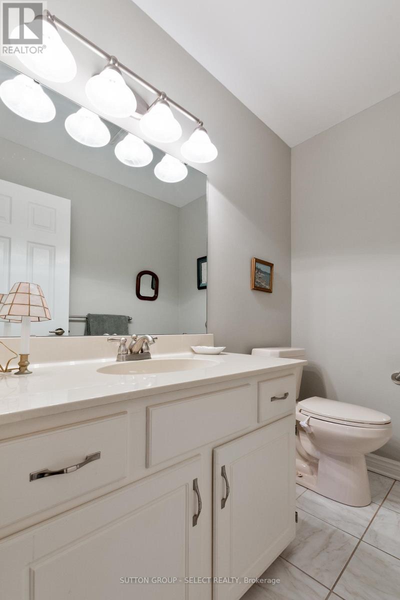 28 - 163 Pine Valley Drive, London South, Ontario  N6J 4R4 - Photo 31 - X12516114