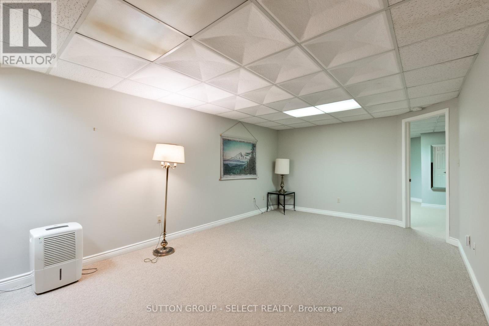 28 - 163 Pine Valley Drive, London South, Ontario  N6J 4R4 - Photo 35 - X12516114