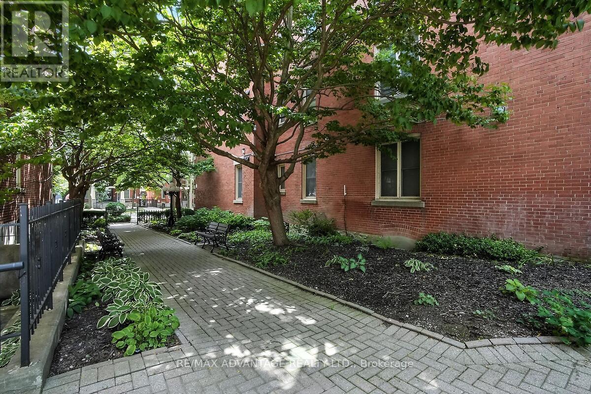 408 - 460 Wellington Street, London East, Ontario  N6A 3P8 - Photo 34 - X12516134