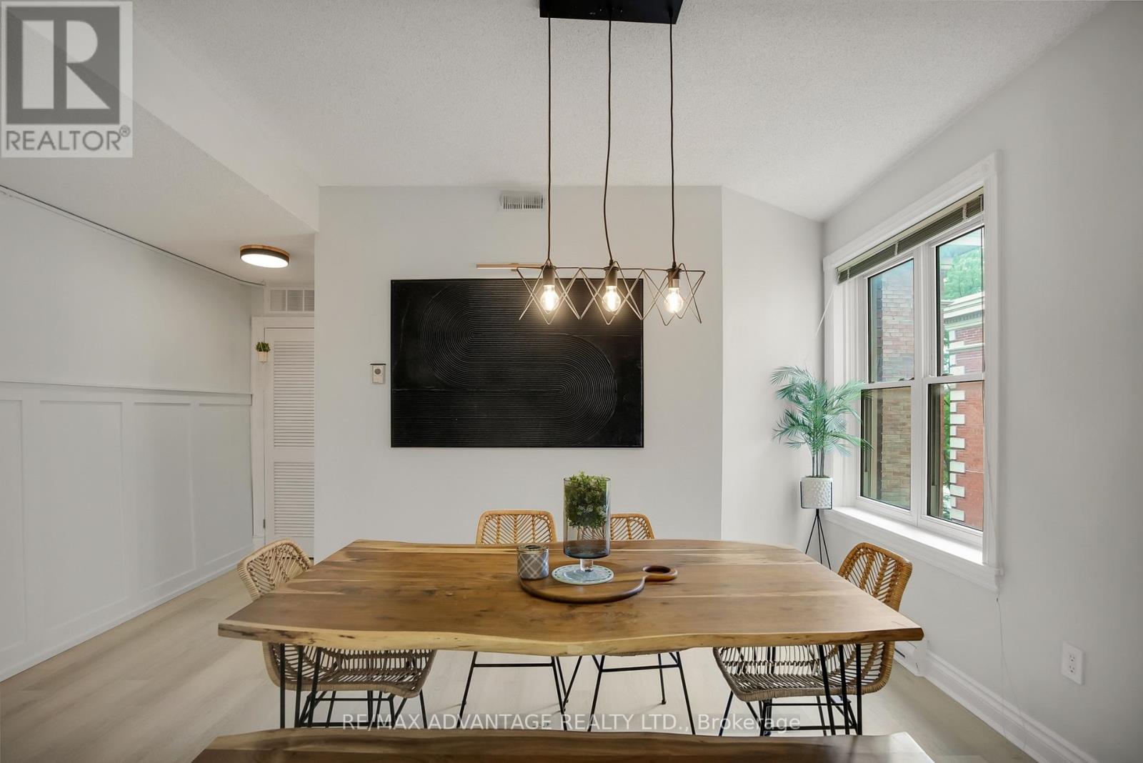 408 - 460 Wellington Street, London East, Ontario  N6A 3P8 - Photo 8 - X12516134