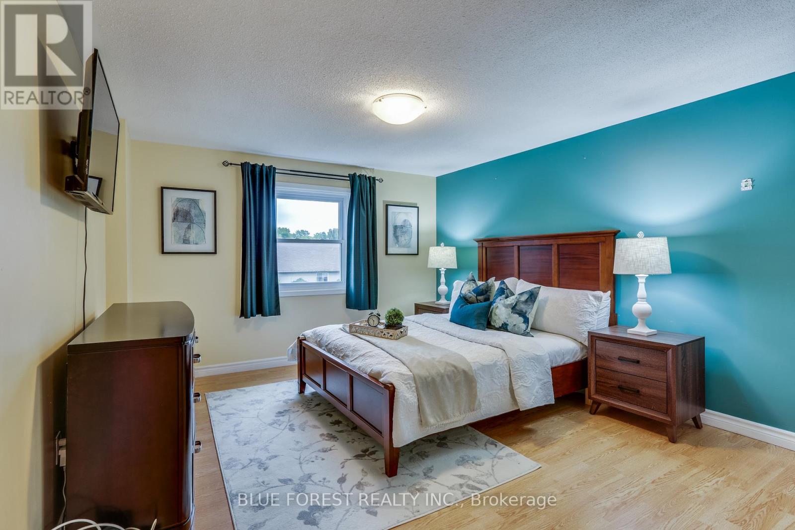 27 Loggers Grove, London East, Ontario  N5W 5Y9 - Photo 20 - X12516210