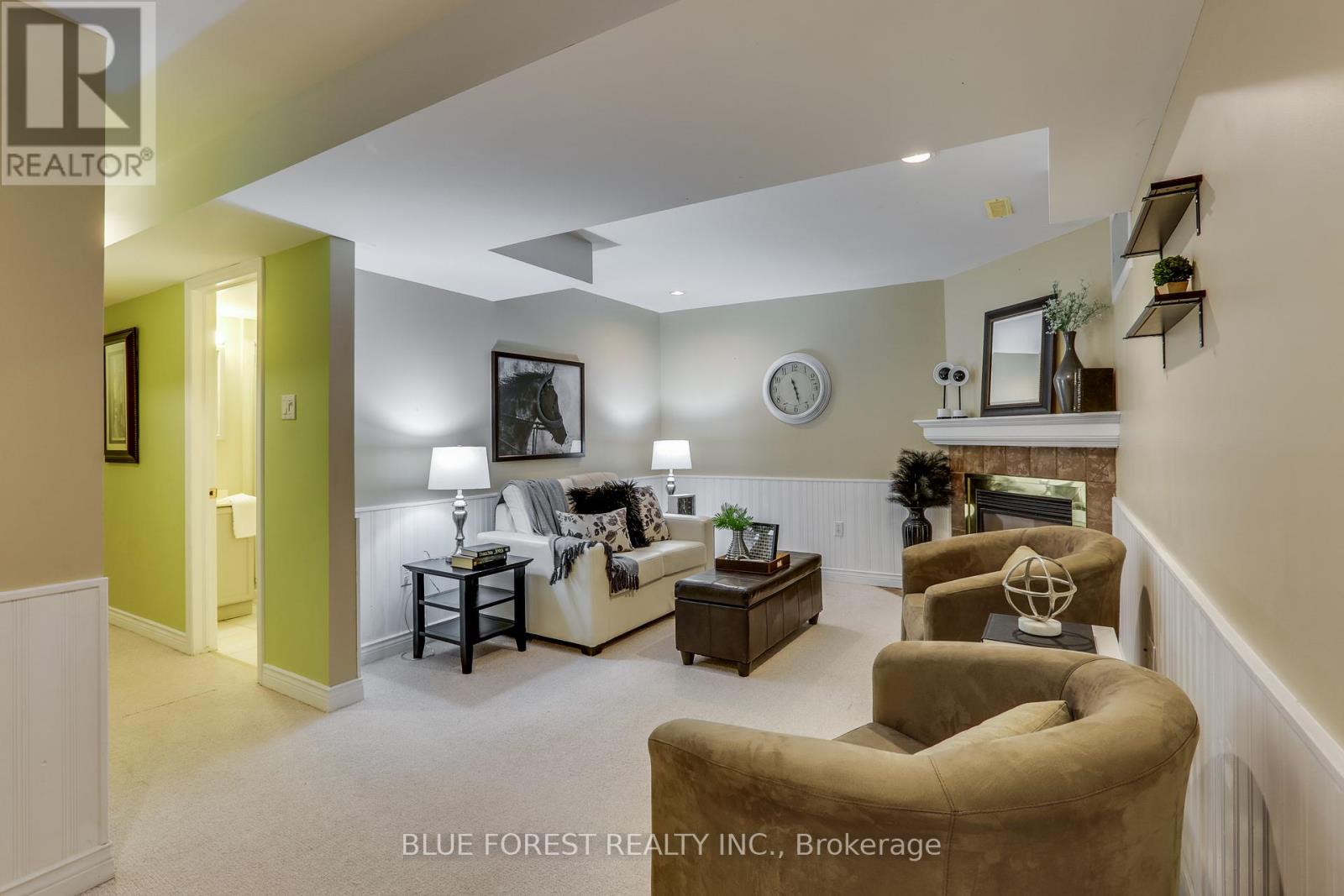 27 Loggers Grove, London East, Ontario  N5W 5Y9 - Photo 24 - X12516210