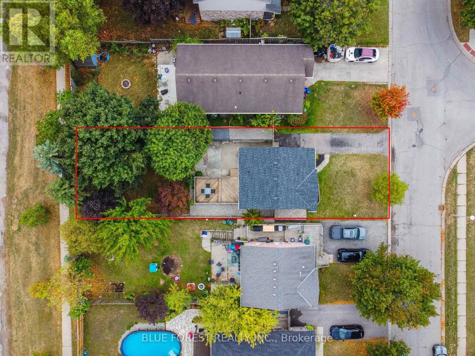 27 Loggers Grove, London East, Ontario  N5W 5Y9 - Photo 33 - X12516210