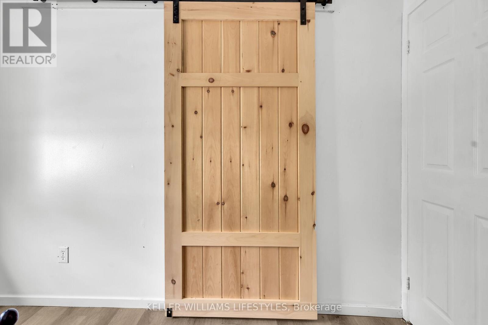 4 - 230 Clarke Road, London East, Ontario  N5W 5P5 - Photo 22 - X12516296