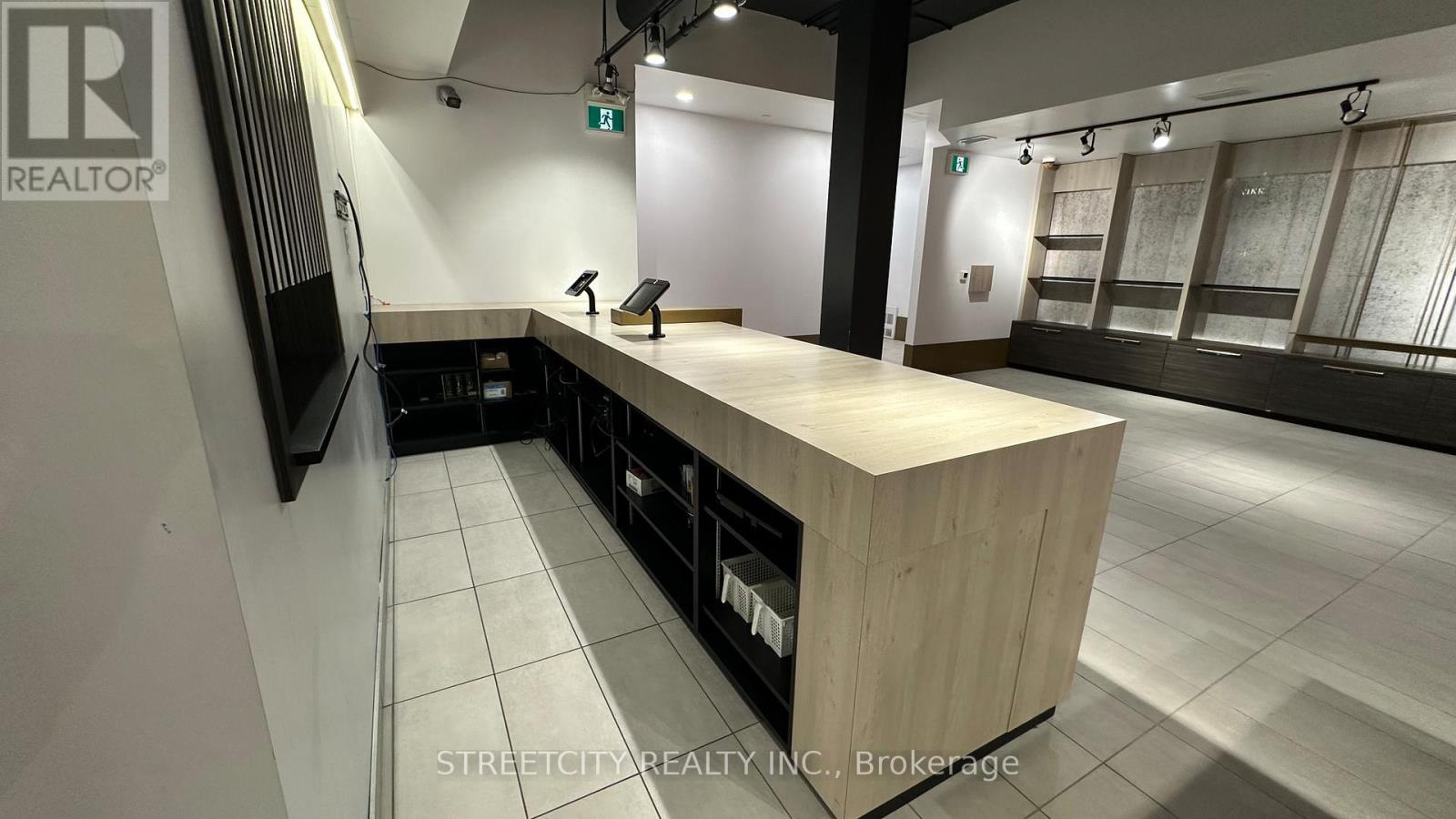 5 - 691 Richmond Street, London East (East F), Ontario  N6A 5M1 - Photo 3 - X12516310