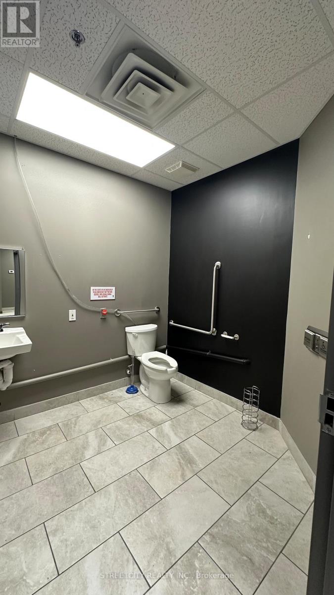 4 - 691 Richmond Street, London East (East F), Ontario  N6A 5M1 - Photo 11 - X12516316