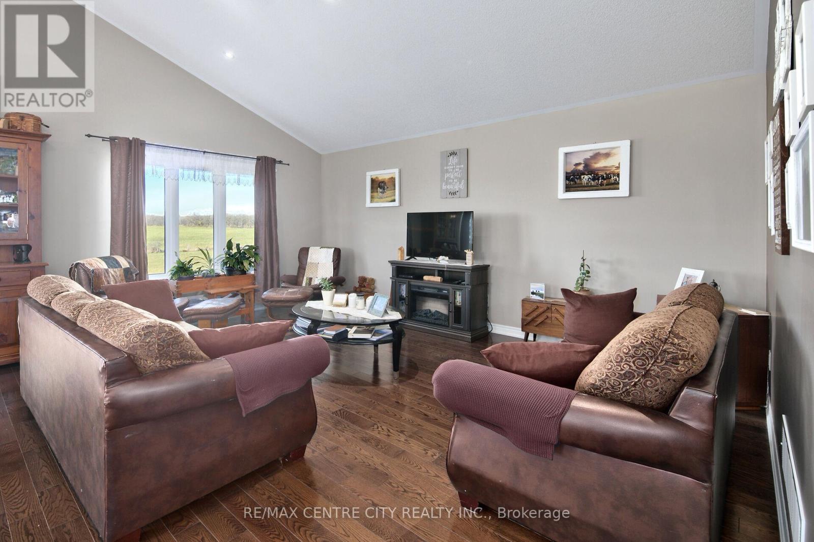 595224 4th Line, Blue Mountains, Ontario  N0H 2E0 - Photo 37 - X12516434