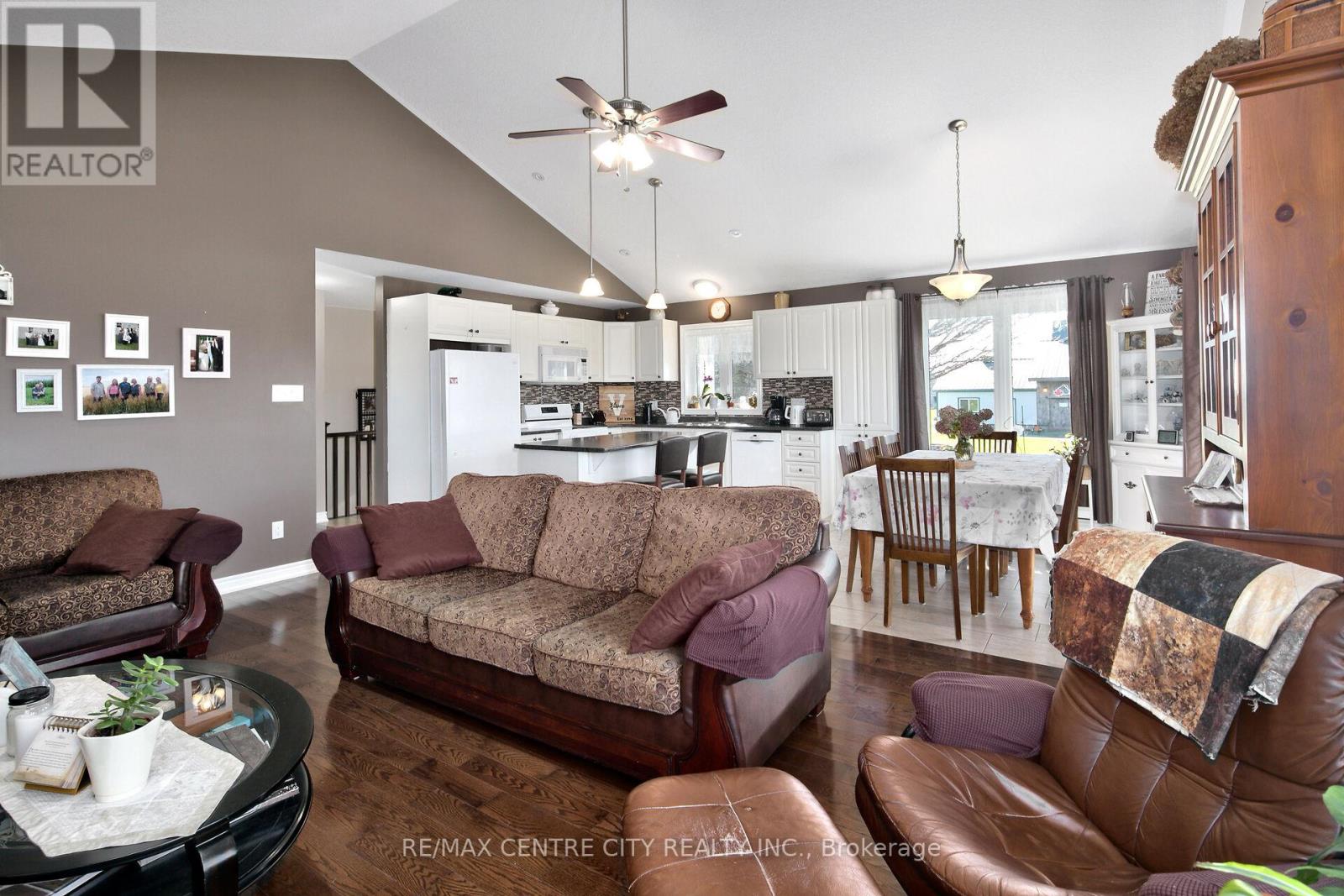 595224 4th Line, Blue Mountains, Ontario  N0H 2E0 - Photo 39 - X12516434