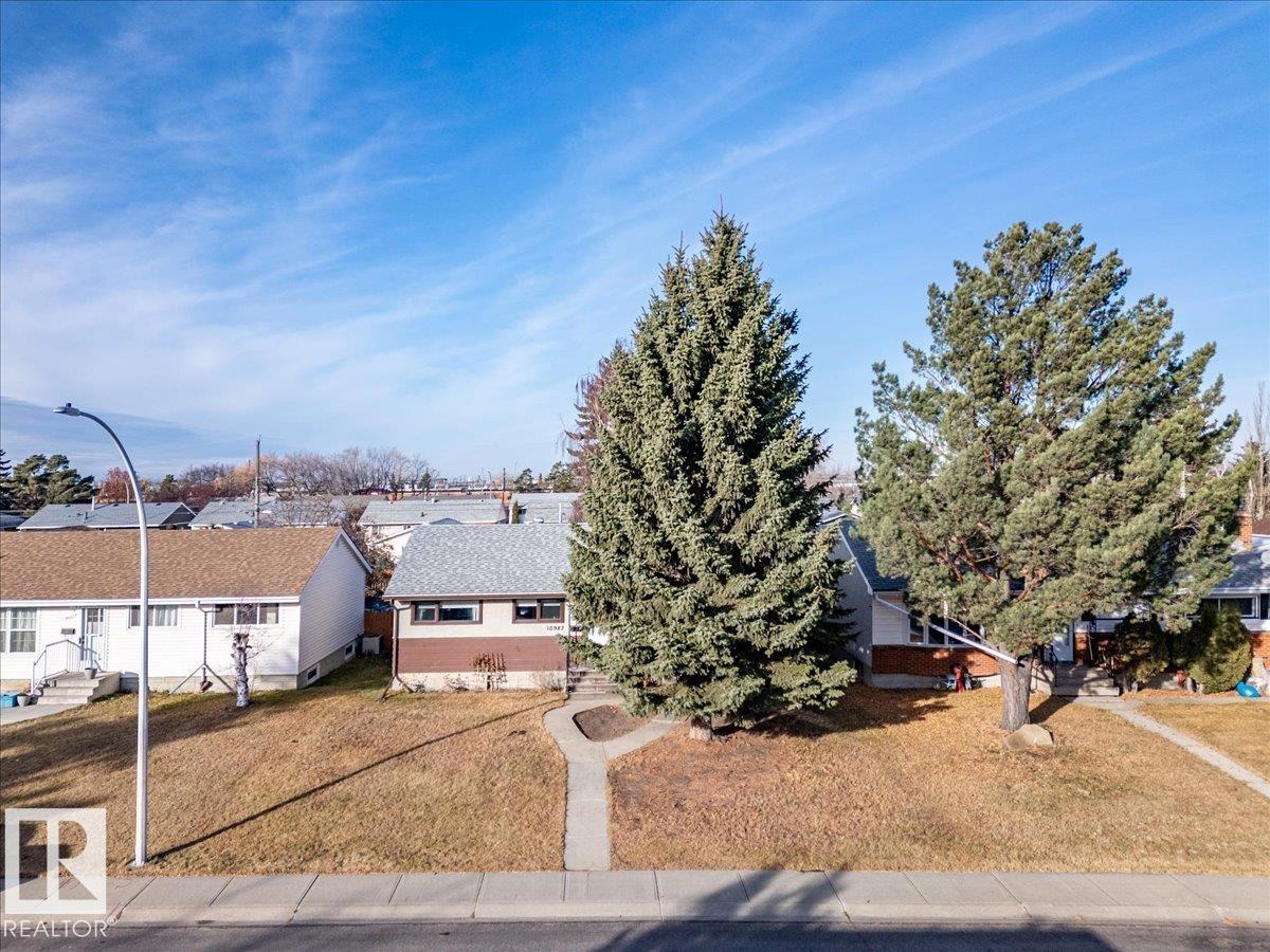 10982 164 St Nw, Edmonton, Alberta  T5P 3S3 - Photo 3 - E4464885