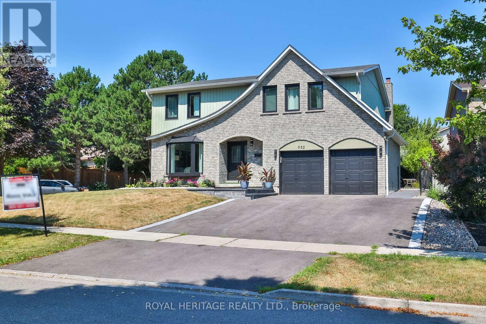 532 Powell Road, Whitby, Ontario  L1N 6Y7 - Photo 3 - E12472727