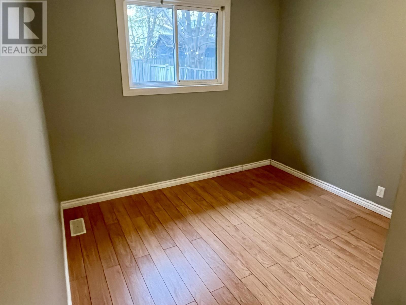 198 Banning Street, Thunder Bay, Ontario  P7B 3J3 - Photo 12 - TB253365