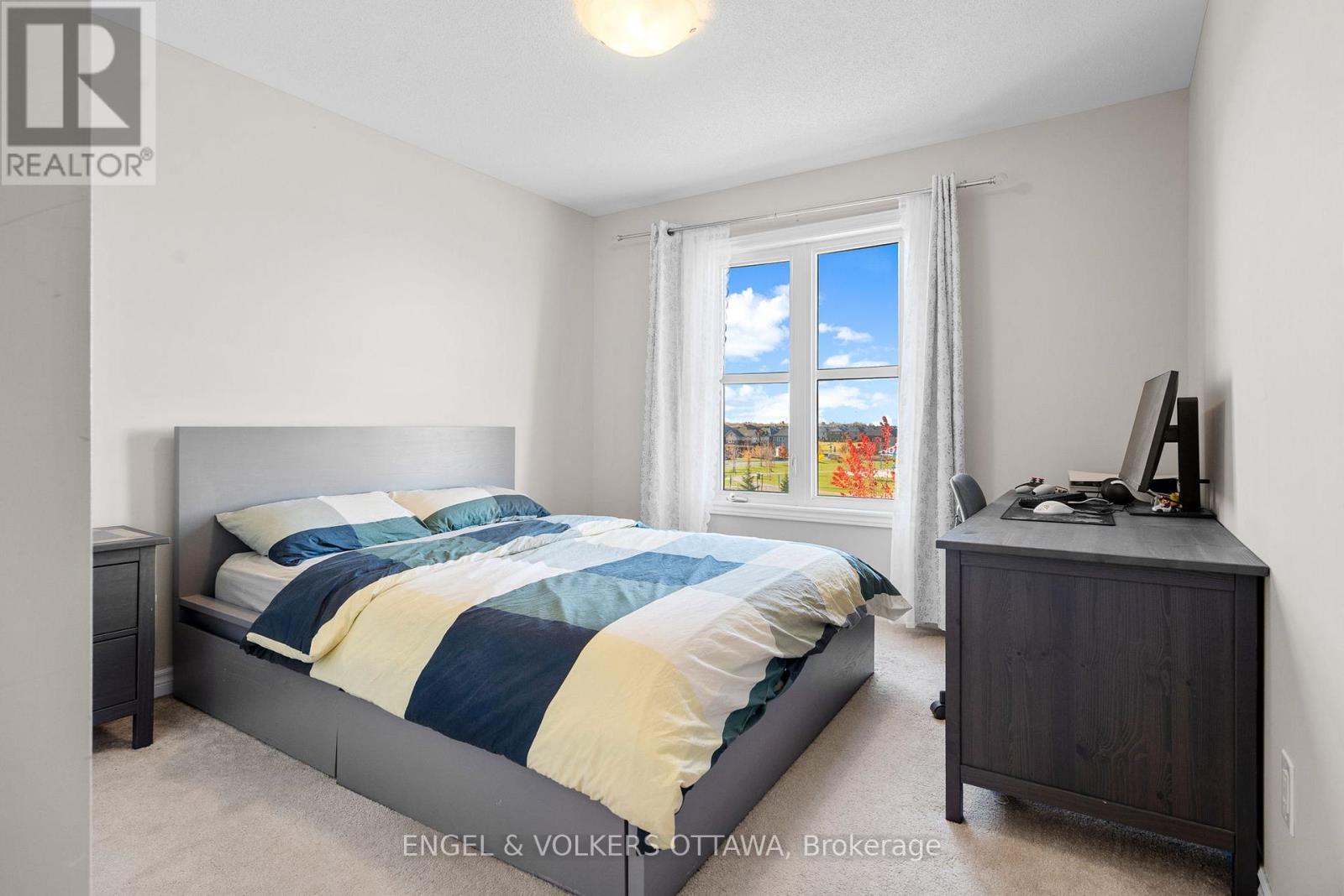 B - 743 Magnolia Street, Ottawa, Ontario K4A 1B7 - Photo 14 - X12516046