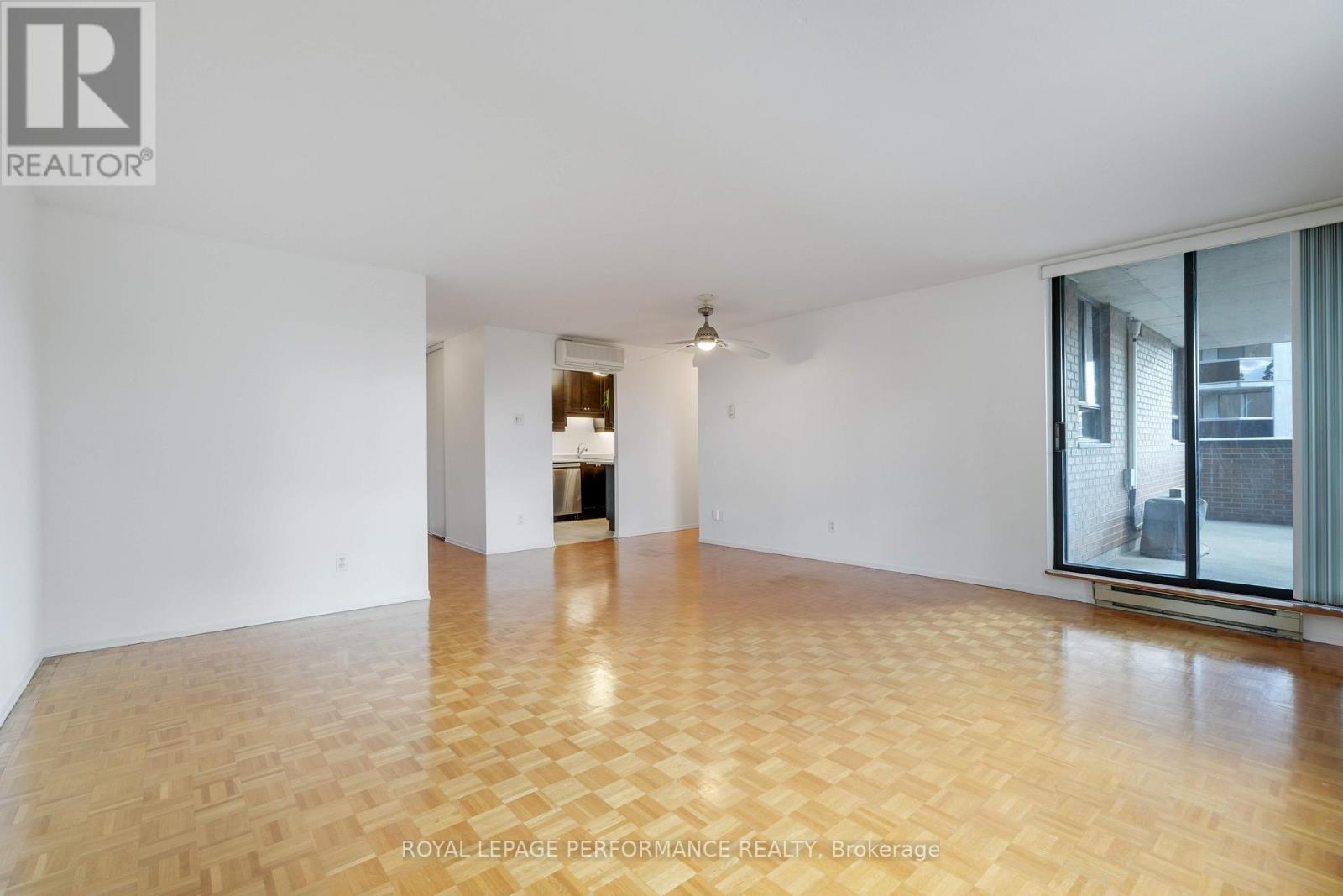 308 - 475 Laurier Avenue W, Ottawa, Ontario K1R 7X1 - Photo 7 - X12516446