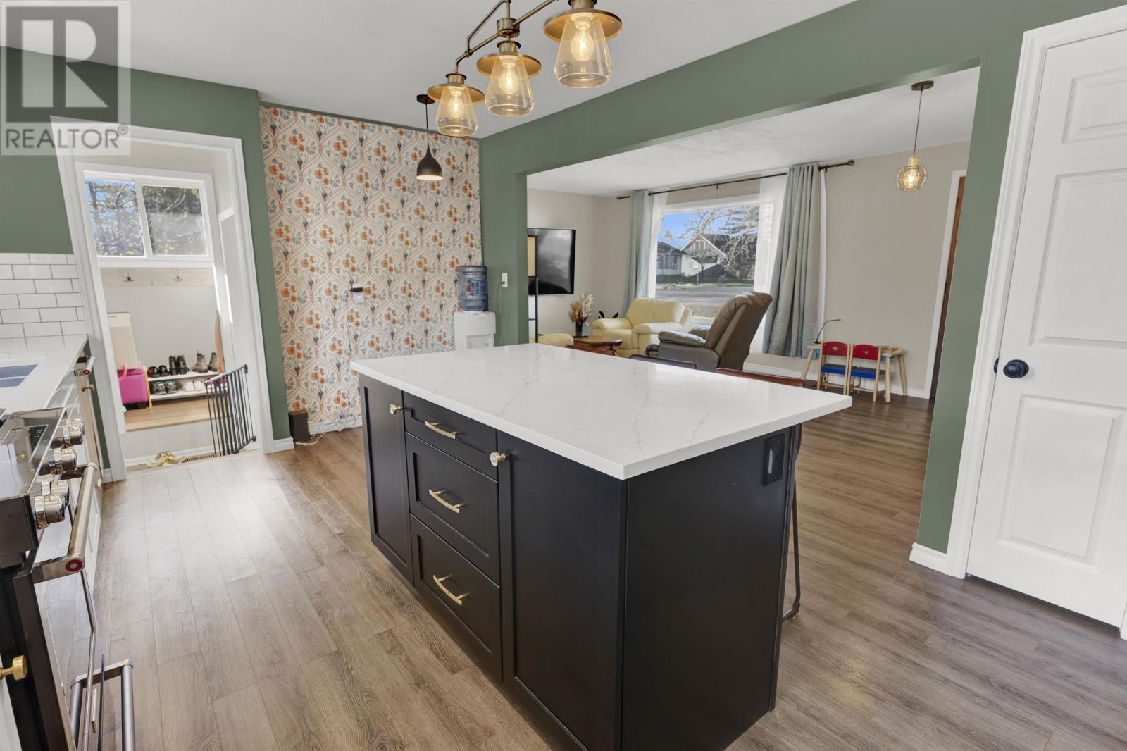 10 Dorothy St, Kakabeka Falls, Ontario  P0T 1W0 - Photo 11 - TB253415