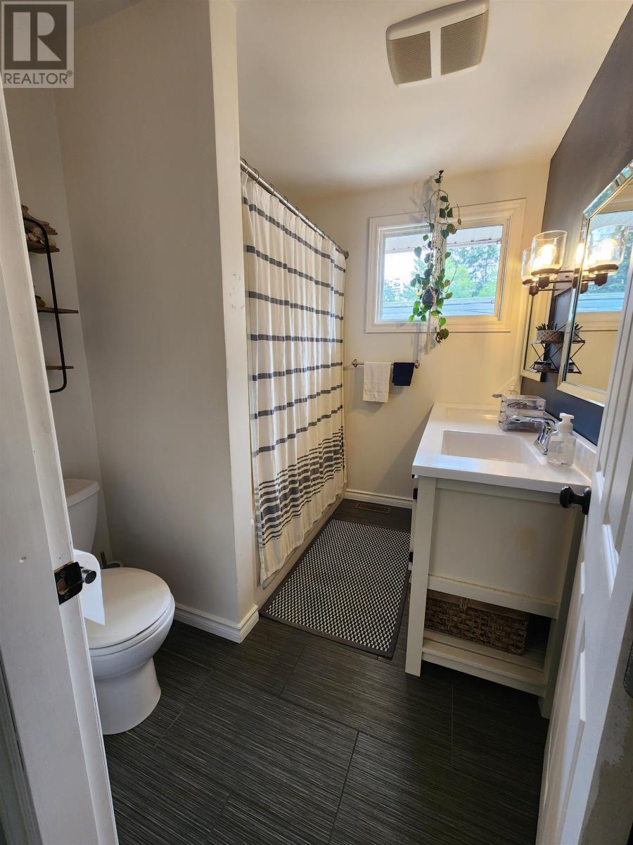 10 Dorothy St, Kakabeka Falls, Ontario  P0T 1W0 - Photo 15 - TB253415