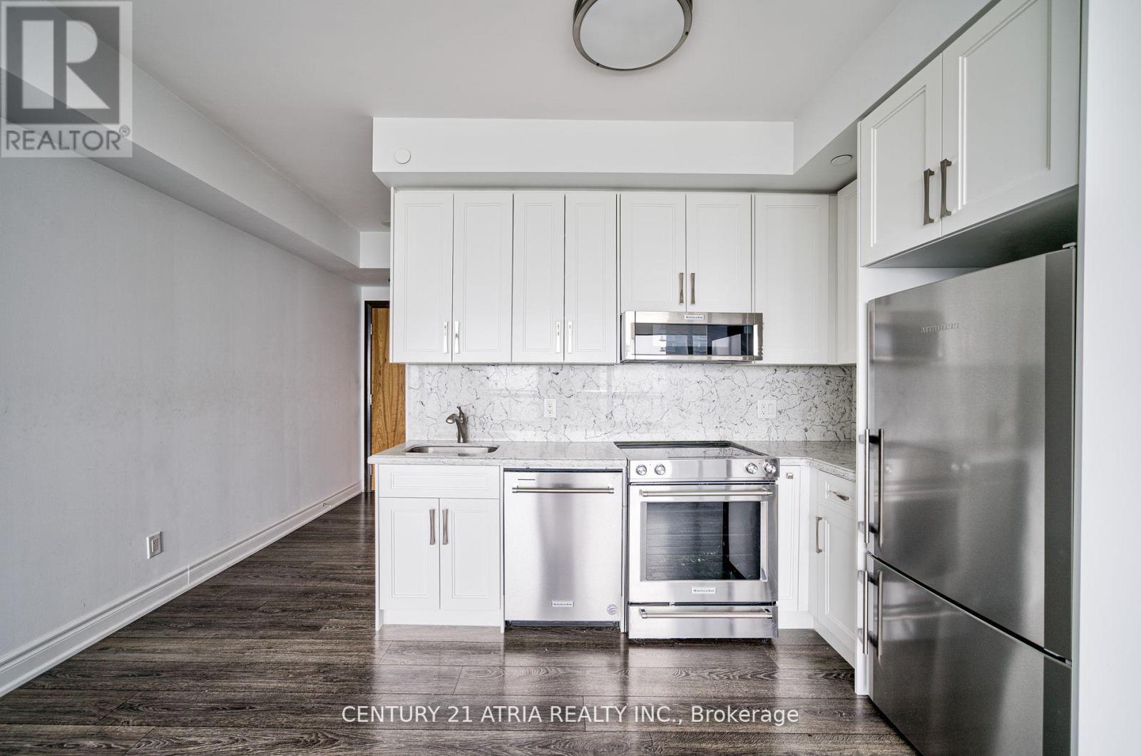 3210 - 36 Park Lawn Road, Toronto, Ontario  M8Y 3H8 - Photo 12 - W12515866