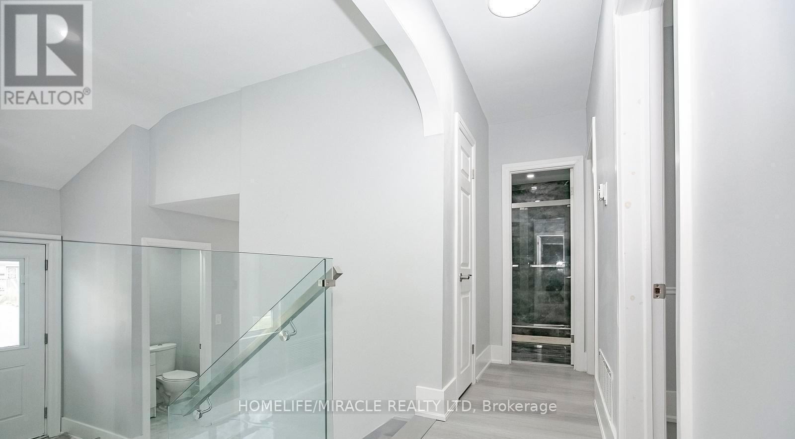 76 RAYLAWN CRESCENT, Halton Hills, Ontario