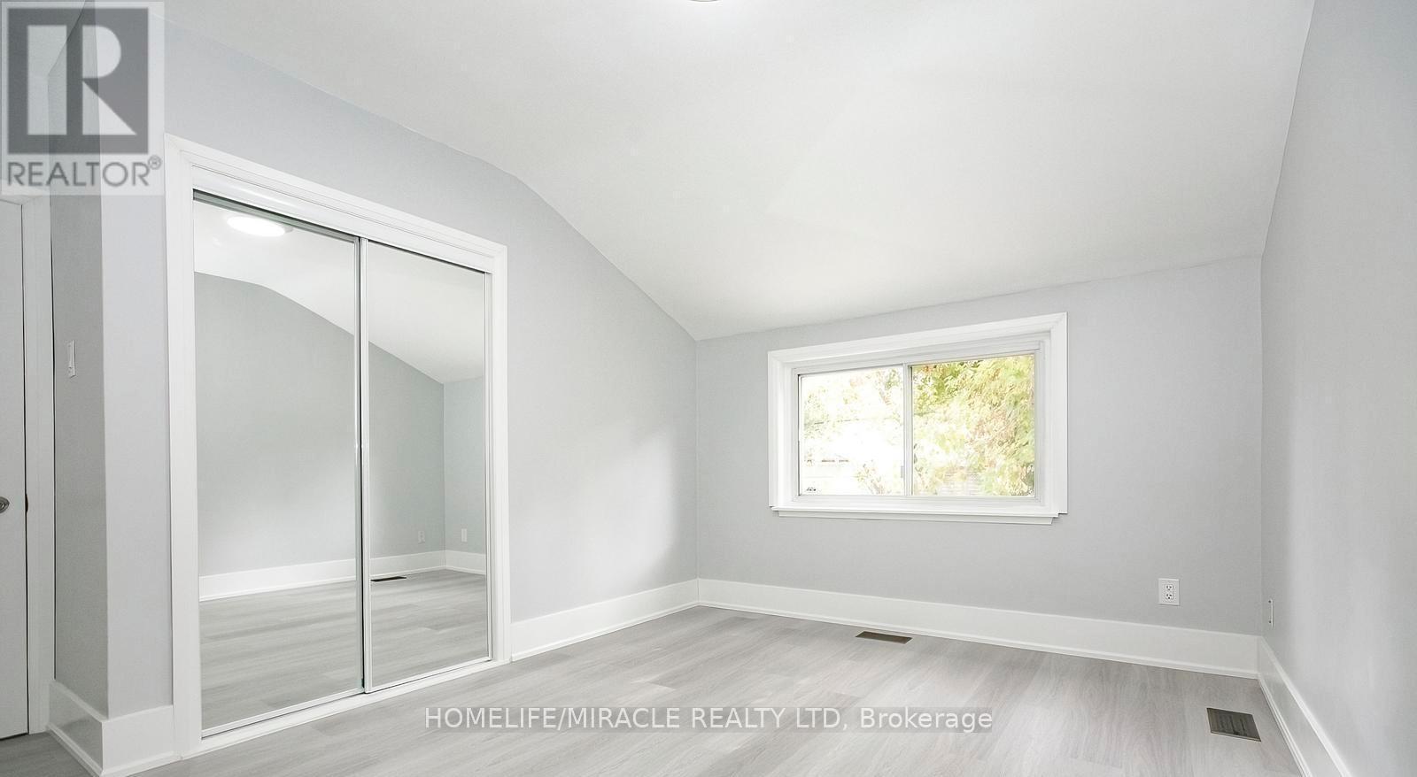 76 Raylawn Crescent, Halton Hills, Ontario  L7G 4N1 - Photo 23 - W12515896