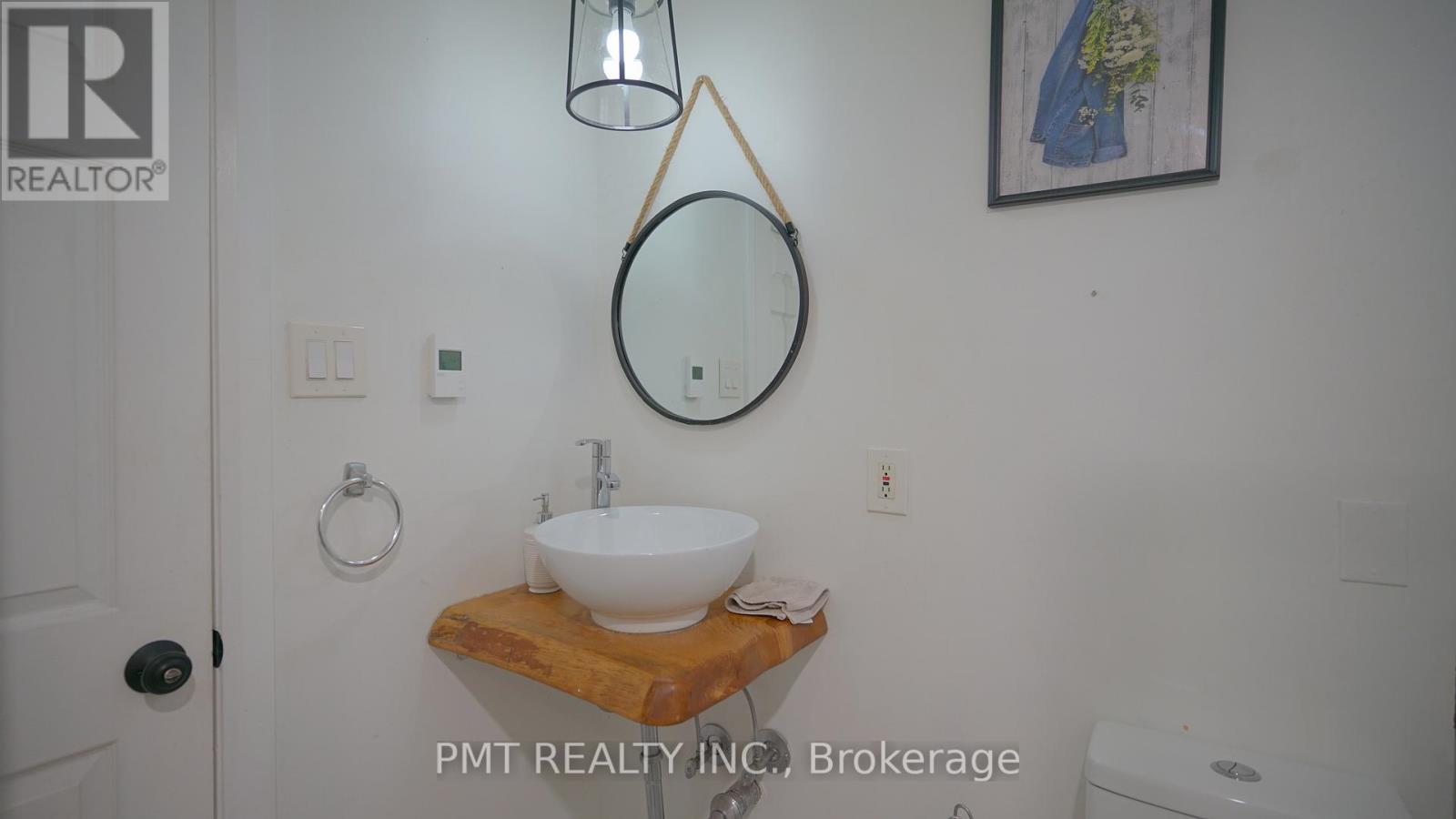 Bsmt - 83 Fairview Road W, Mississauga, Ontario  L5B 1K7 - Photo 13 - W12515912