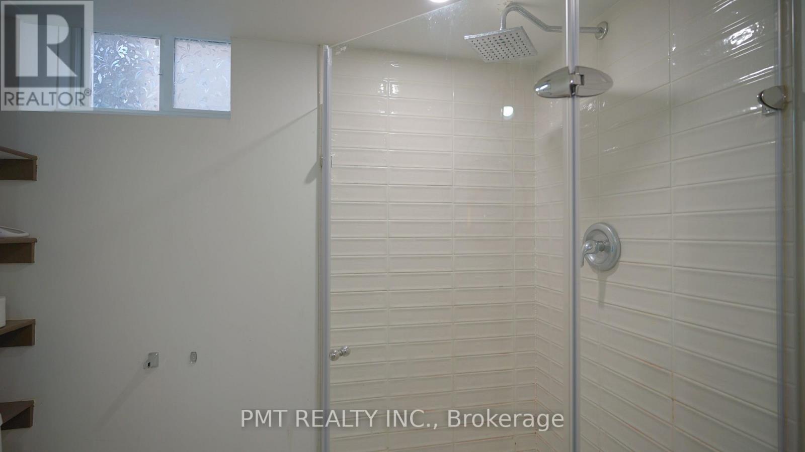 Bsmt - 83 Fairview Road W, Mississauga, Ontario  L5B 1K7 - Photo 15 - W12515912