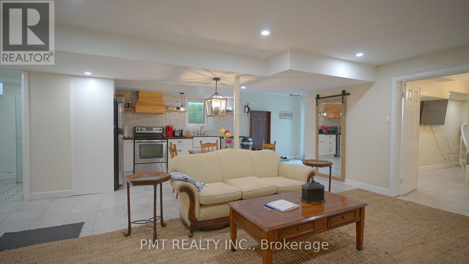 Bsmt - 83 Fairview Road W, Mississauga, Ontario  L5B 1K7 - Photo 5 - W12515912