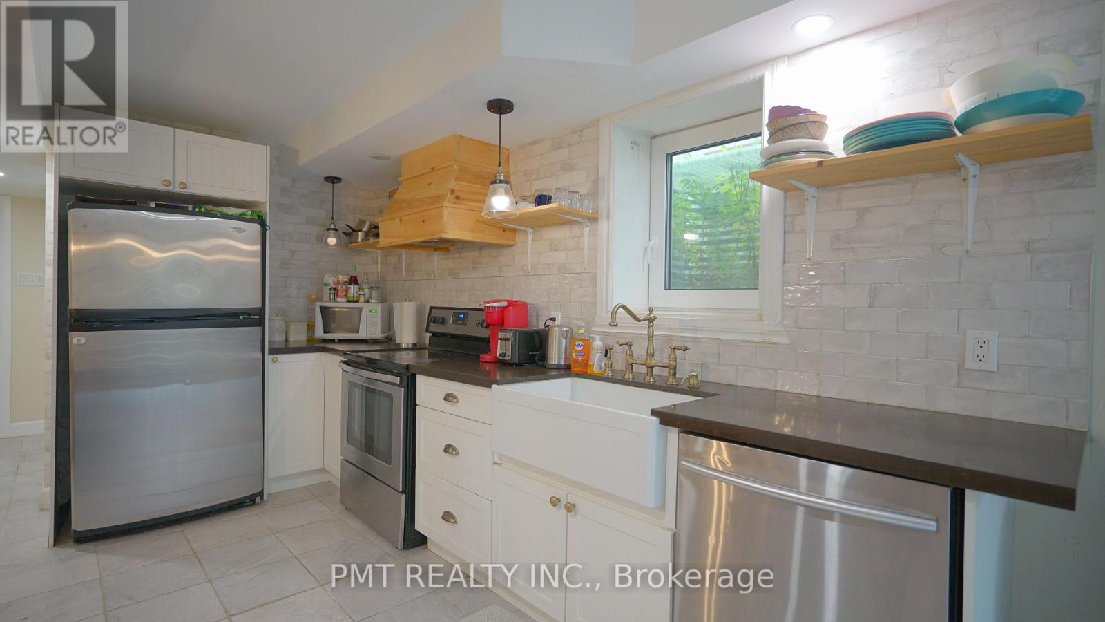 Bsmt - 83 Fairview Road W, Mississauga, Ontario  L5B 1K7 - Photo 6 - W12515912