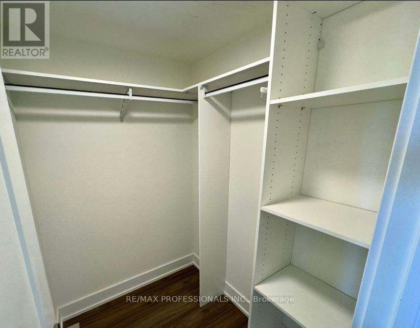 1305 - 10 Eva Road, Toronto, Ontario  M9C 0B3 - Photo 14 - W12515970