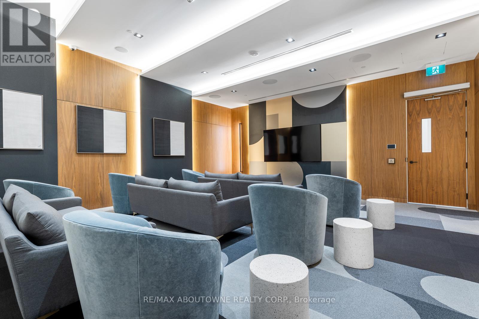 621 - 509 Dundas Street W, Oakville, Ontario  L6M 5P4 - Photo 21 - W12516022