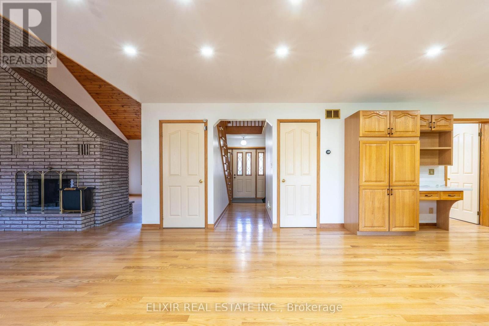 34 Brawton Drive, Caledon, Ontario  L7E 0E1 - Photo 13 - W12516026