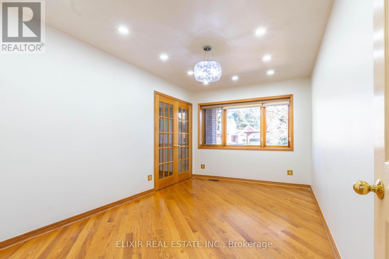 34 Brawton Drive, Caledon, Ontario  L7E 0E1 - Photo 21 - W12516026