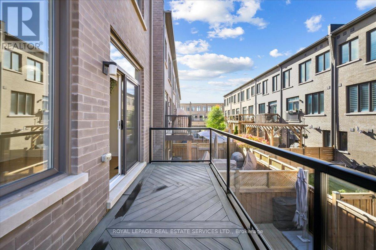 310 Squire Crescent, Oakville, Ontario  L6H 0L9 - Photo 15 - W12516028