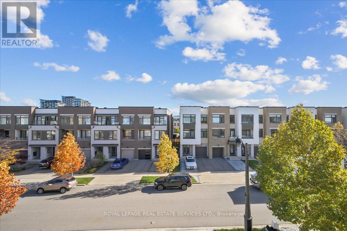 310 Squire Crescent, Oakville, Ontario  L6H 0L9 - Photo 20 - W12516028