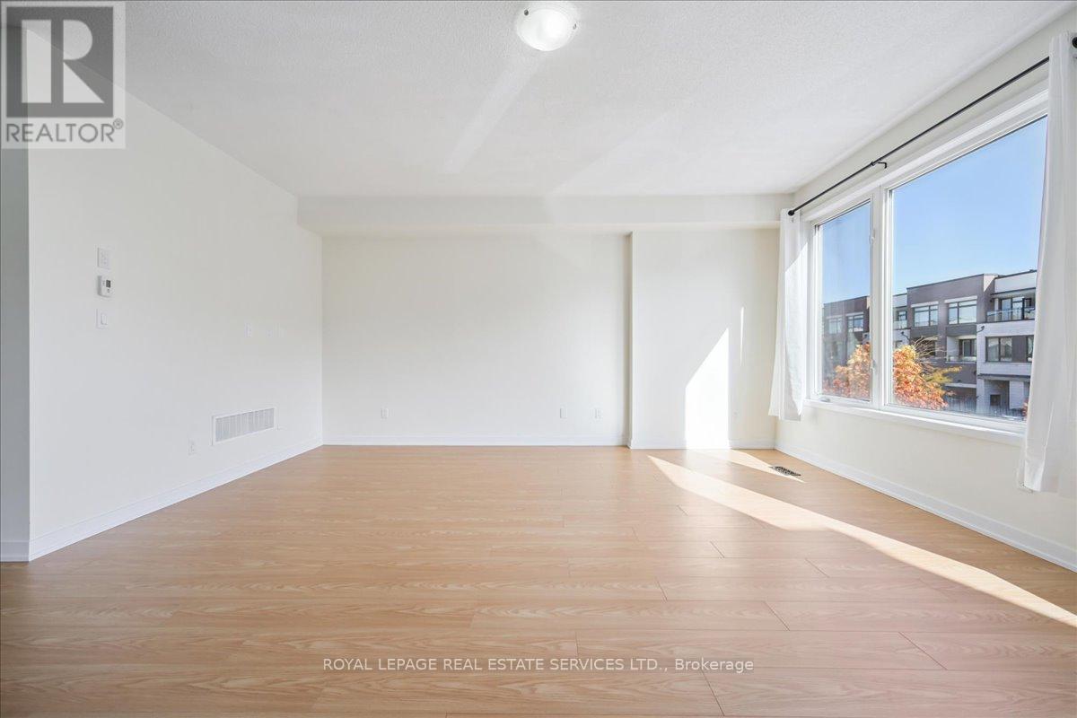 310 Squire Crescent, Oakville, Ontario  L6H 0L9 - Photo 9 - W12516028