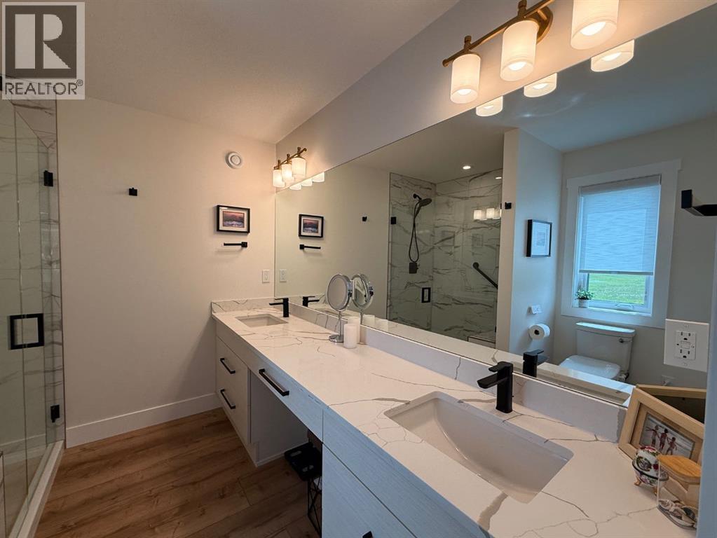 4962 Riverside Drive, Out Of Province_alberta, British Columbia  V0B 1L1 - Photo 21 - A2240327