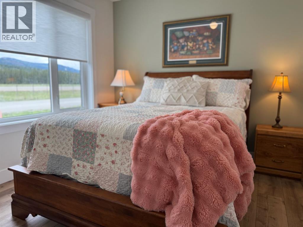 4962 Riverside Drive, Out Of Province_alberta, British Columbia  V0B 1L1 - Photo 25 - A2240327