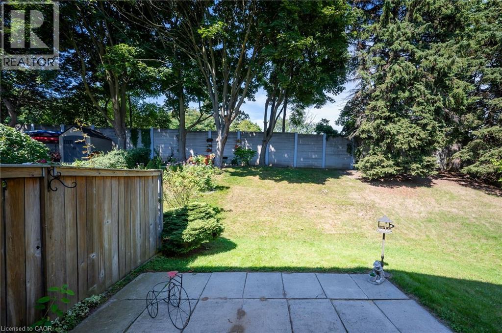 815 Sweetwater Crescent, Mississauga, Ontario  L5H 4A7 - Photo 33 - 40786161