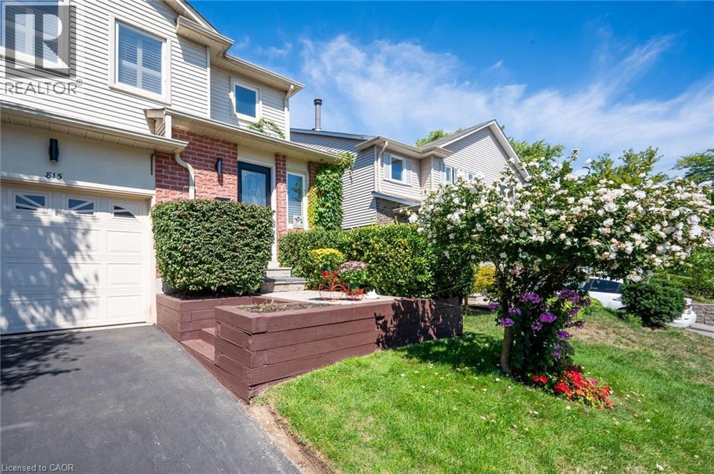 815 Sweetwater Crescent, Mississauga, Ontario  L5H 4A7 - Photo 4 - 40786161