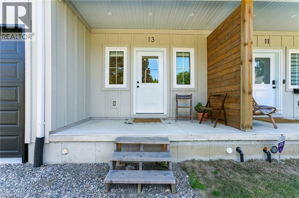 13 Linden Street, Aylmer, Ontario  N5H 0B8 - Photo 2 - 40785859