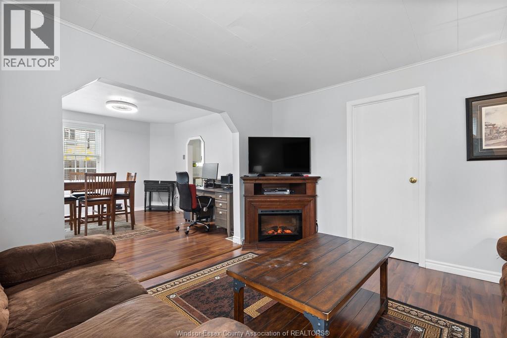 4756 Seminole, Windsor, Ontario N8Y 2A1 - Photo 19 - 25028093
